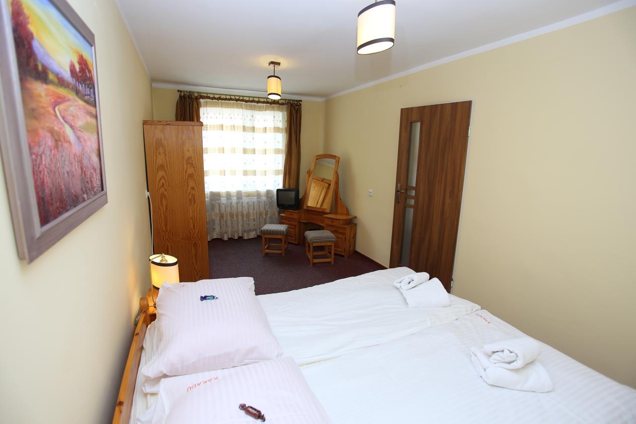 Hotel Kakadu Конин Екстериор снимка